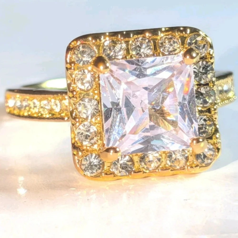 Women's 5 Ct Princess Cut Lab-Created Diamond Halo Trio Wedding Ring Set Sz 9